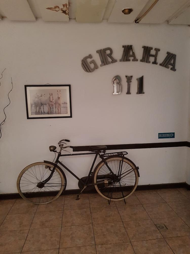 Oyo 1945 Hotel Bali Indah Μπαντούνγκ Εξωτερικό φωτογραφία