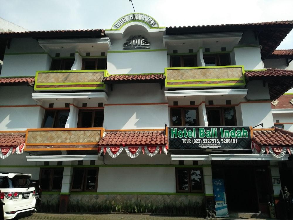 Oyo 1945 Hotel Bali Indah Μπαντούνγκ Εξωτερικό φωτογραφία