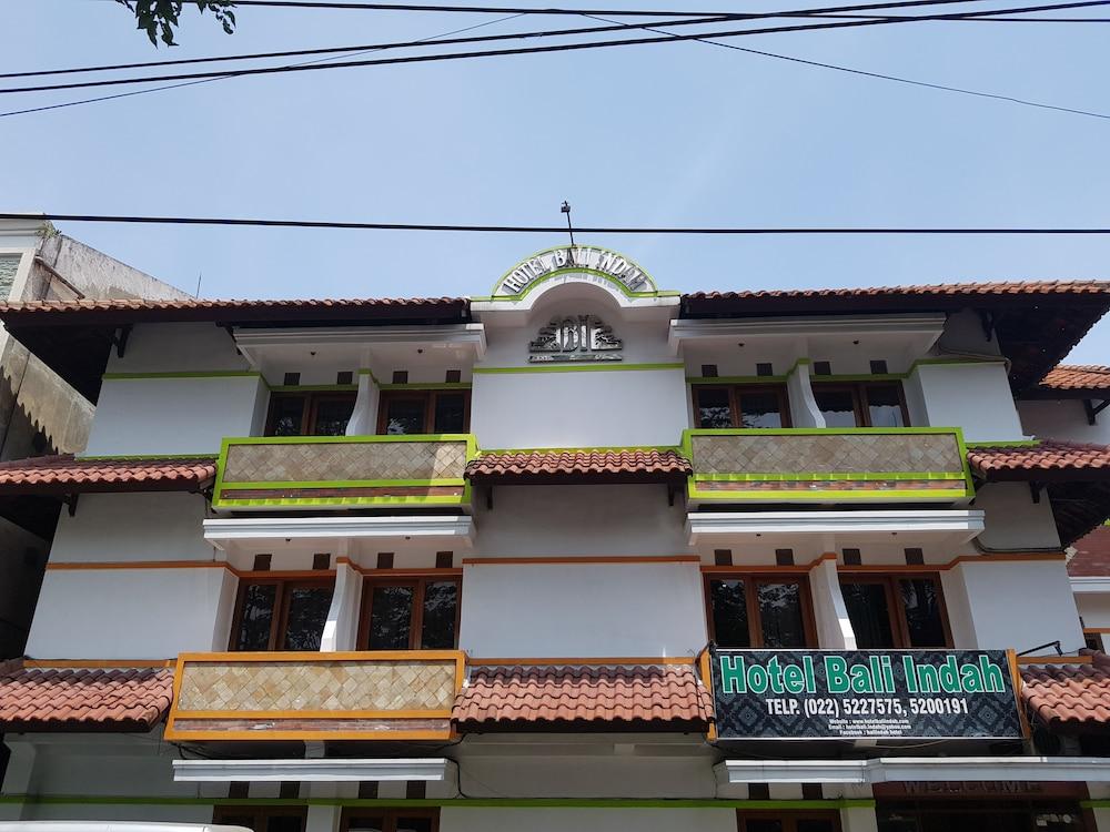 Oyo 1945 Hotel Bali Indah Μπαντούνγκ Εξωτερικό φωτογραφία