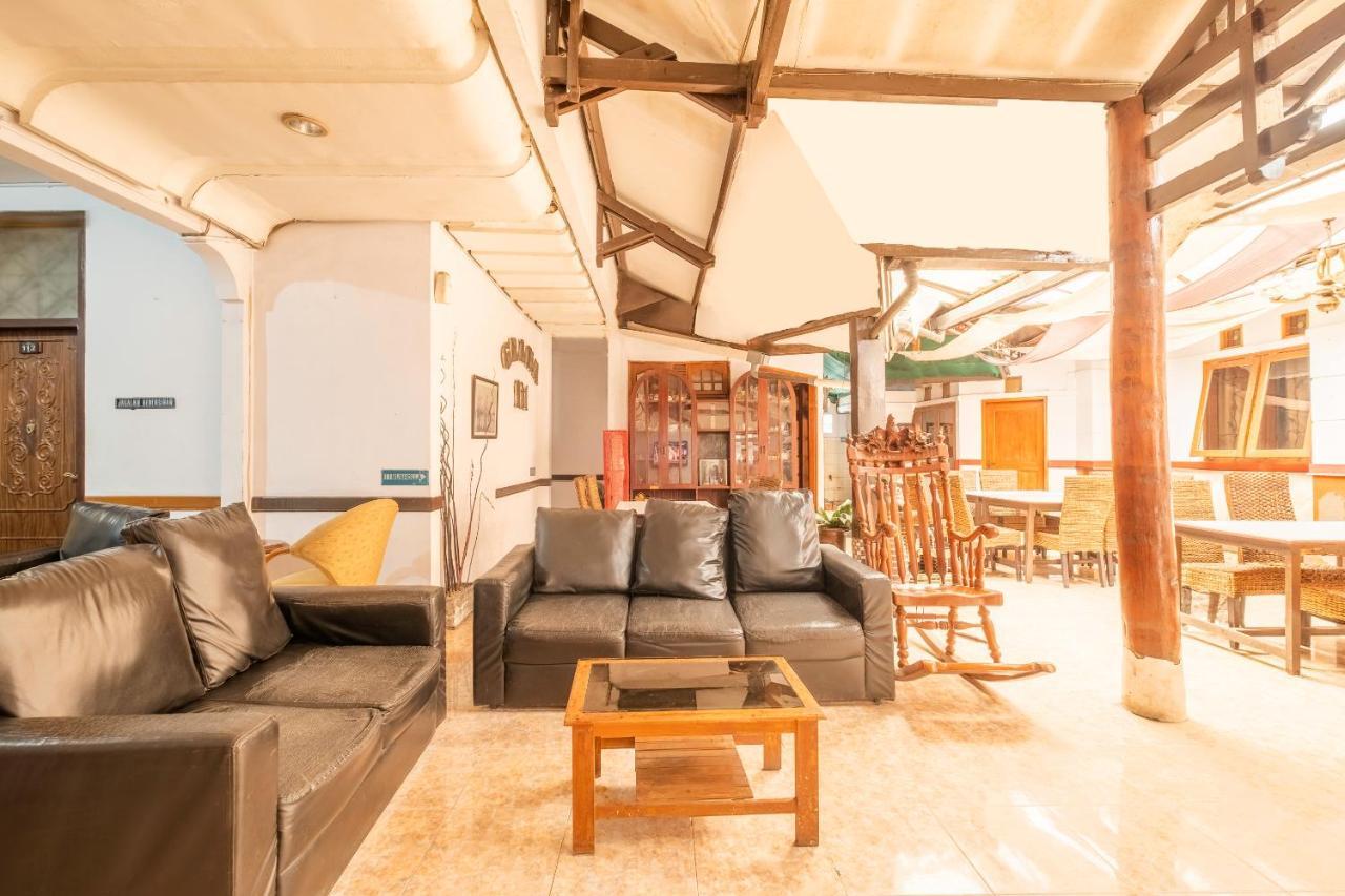 Oyo 1945 Hotel Bali Indah Μπαντούνγκ Εξωτερικό φωτογραφία
