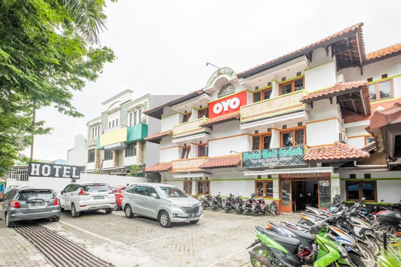 Oyo 1945 Hotel Bali Indah Μπαντούνγκ Εξωτερικό φωτογραφία