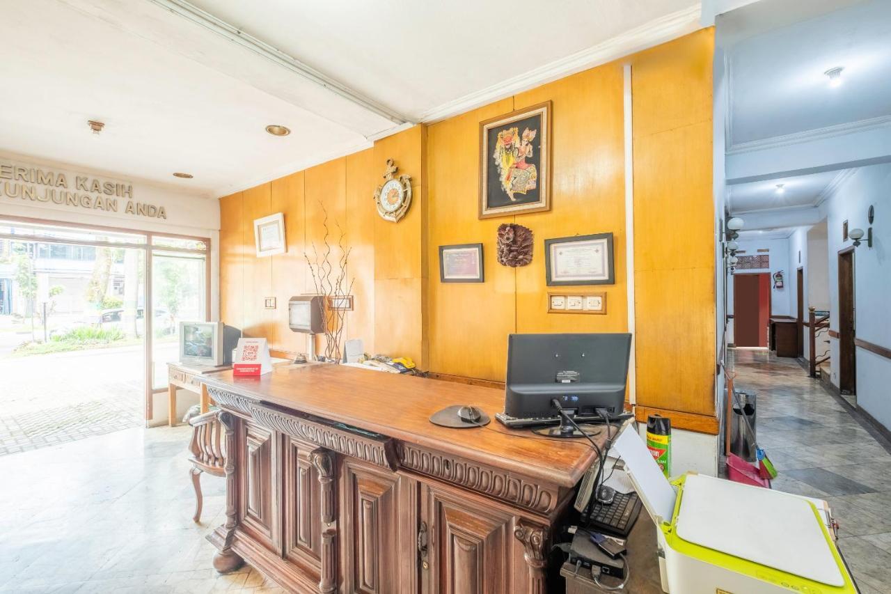 Oyo 1945 Hotel Bali Indah Μπαντούνγκ Εξωτερικό φωτογραφία