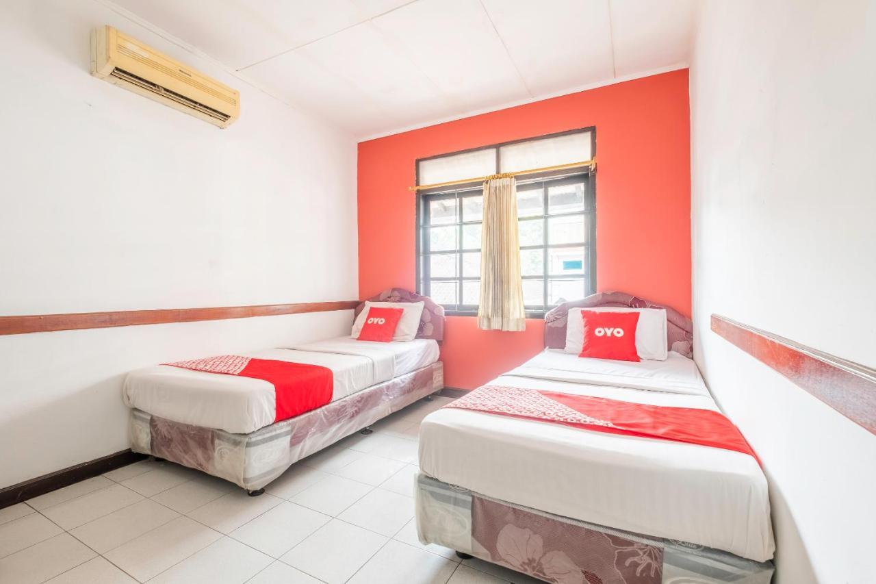 Oyo 1945 Hotel Bali Indah Μπαντούνγκ Εξωτερικό φωτογραφία