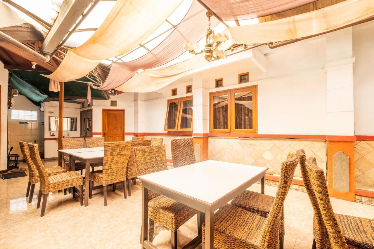 Oyo 1945 Hotel Bali Indah Μπαντούνγκ Εξωτερικό φωτογραφία