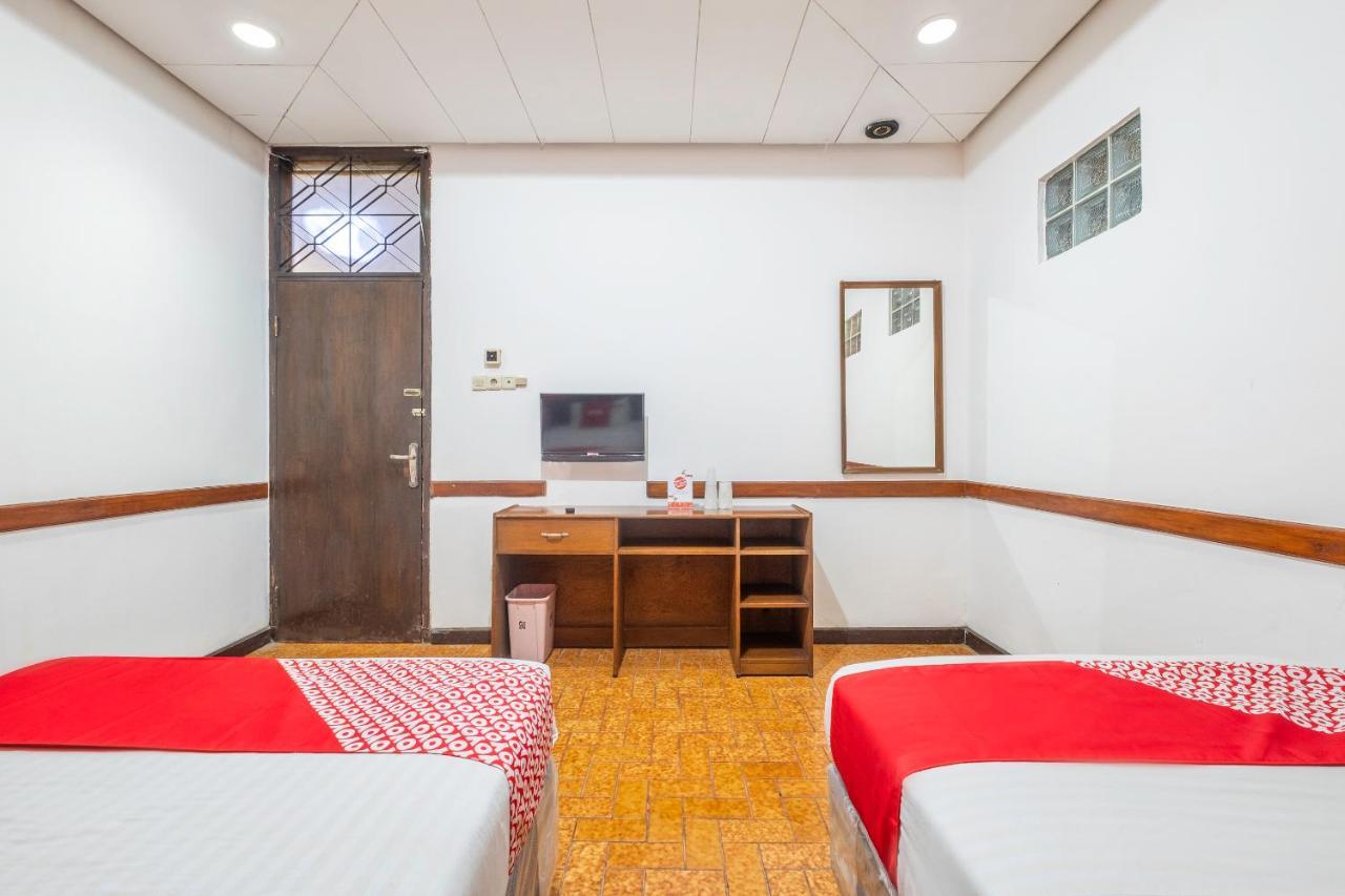 Oyo 1945 Hotel Bali Indah Μπαντούνγκ Εξωτερικό φωτογραφία