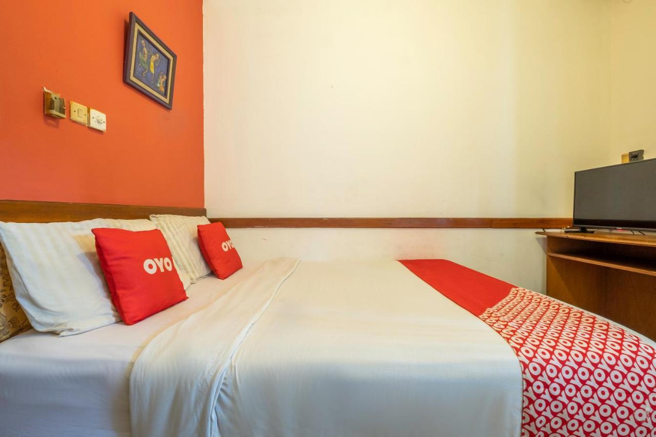 Oyo 1945 Hotel Bali Indah Μπαντούνγκ Εξωτερικό φωτογραφία