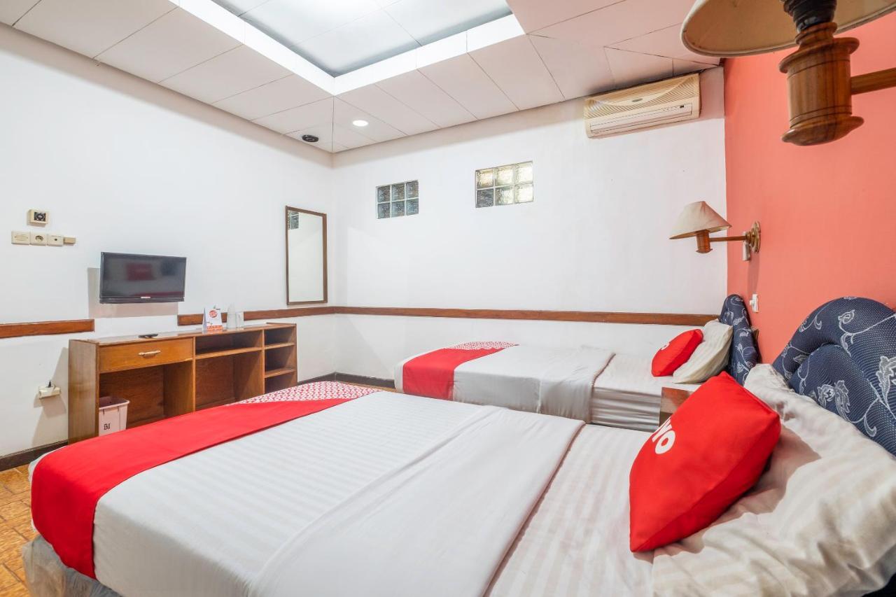 Oyo 1945 Hotel Bali Indah Μπαντούνγκ Εξωτερικό φωτογραφία